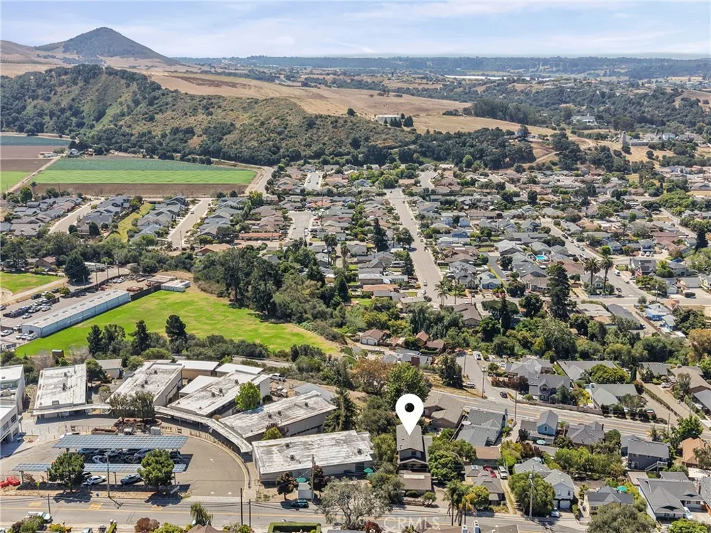 562 Crown Hill Street Arroyo Grande, CA 93420