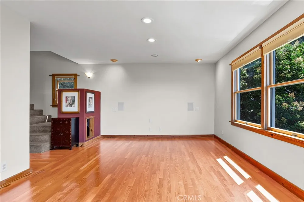 562 Crown Hill Street Arroyo Grande, CA 93420