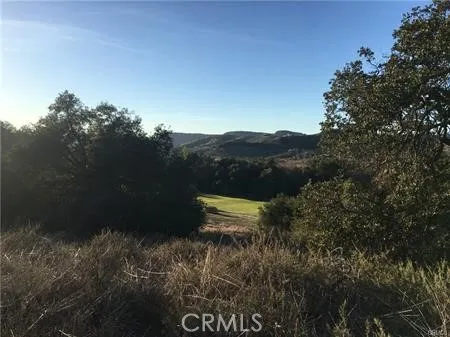 9 La Cruz Dr