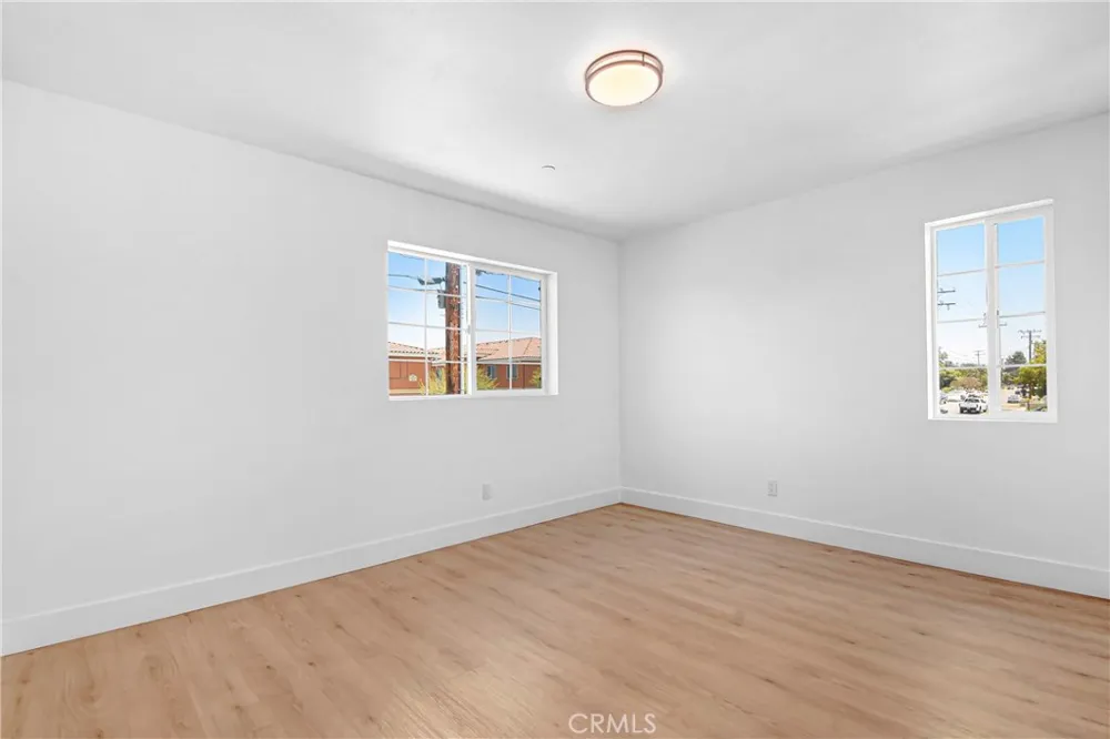 16385 Valencia Avenue #2 Fontana, CA 92335
