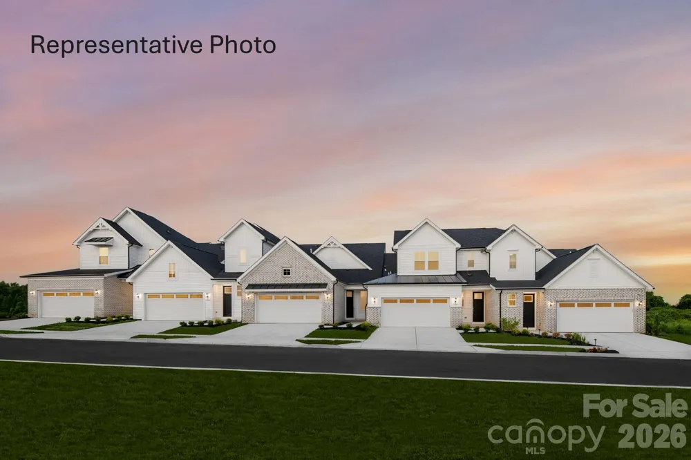 1433 Twin Leaf Road Fort Mill, SC 29715
