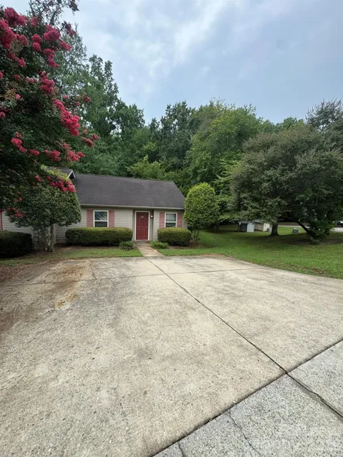 107 Bogey Lane