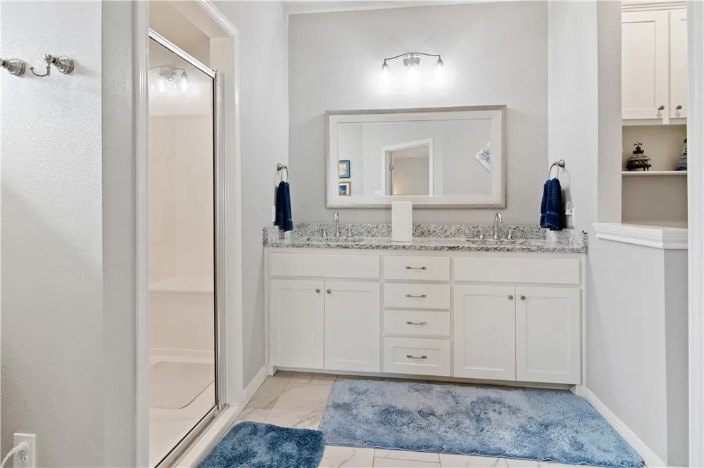 422 Travis Drive McGregor, TX 76657