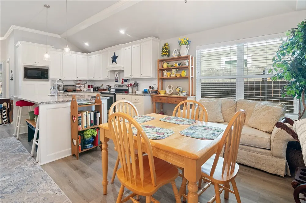 422 Travis Drive McGregor, TX 76657