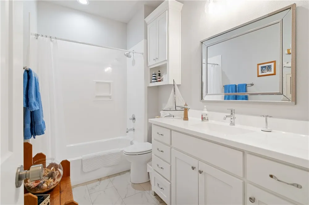 422 Travis Drive McGregor, TX 76657