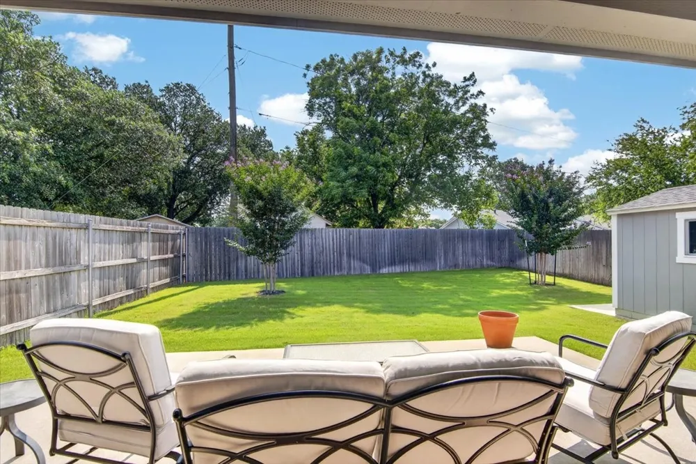 422 Travis Drive McGregor, TX 76657