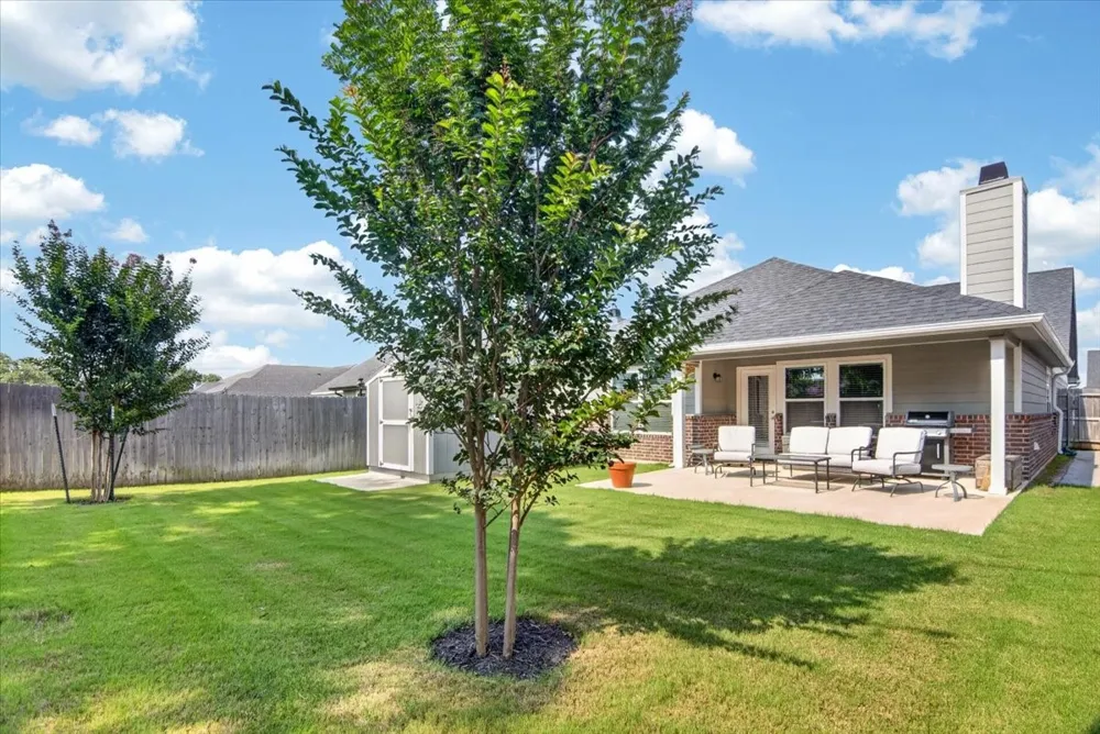 422 Travis Drive McGregor, TX 76657