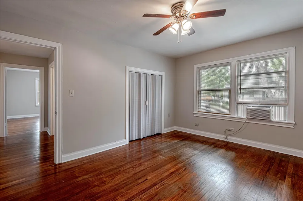 1312 16th Street Huntsville, TX 77340