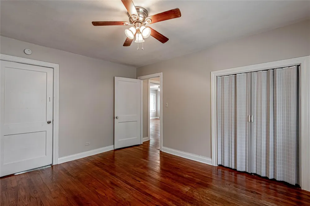1312 16th Street Huntsville, TX 77340