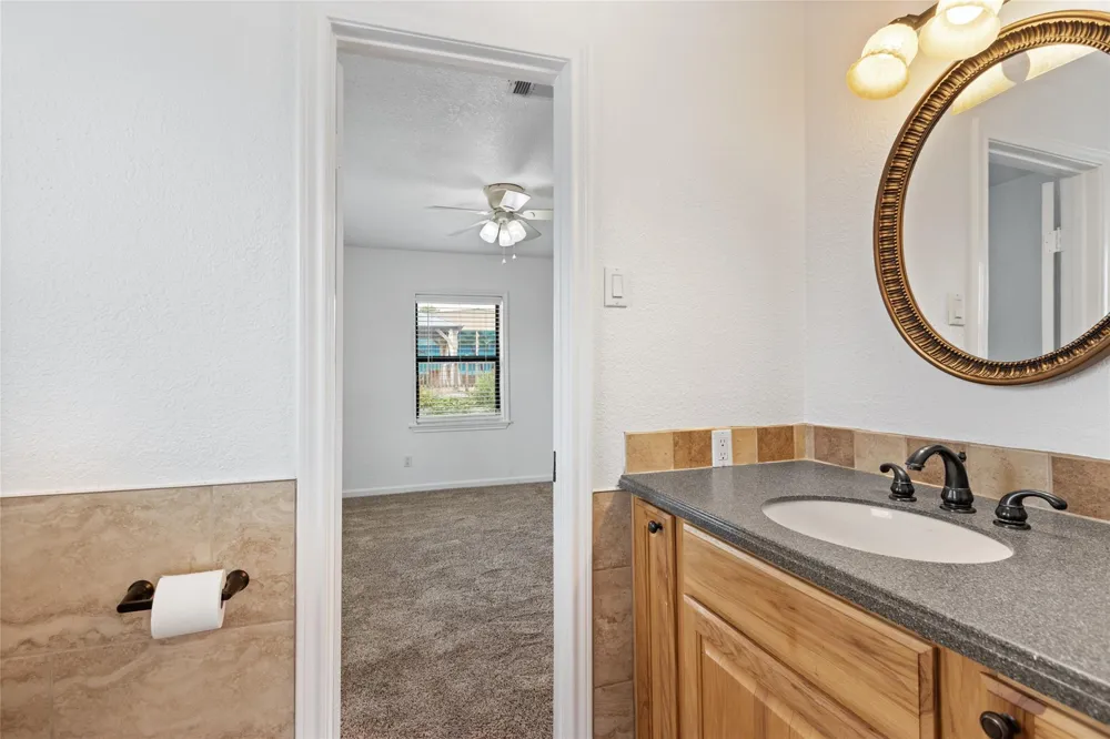 16815 Avenue A Channelview, TX 77530