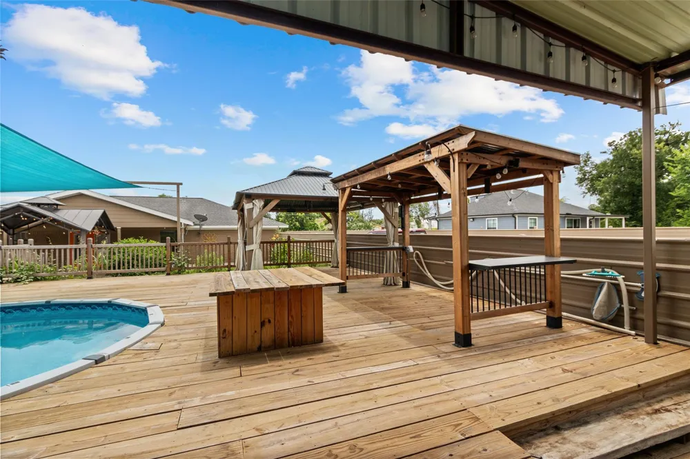 16815 Avenue A Channelview, TX 77530