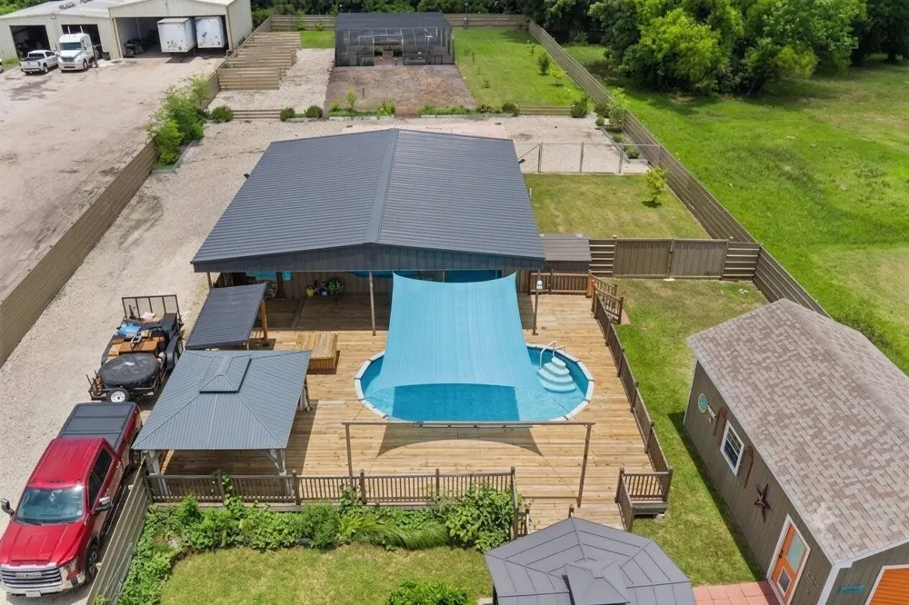 16815 Avenue A Channelview, TX 77530