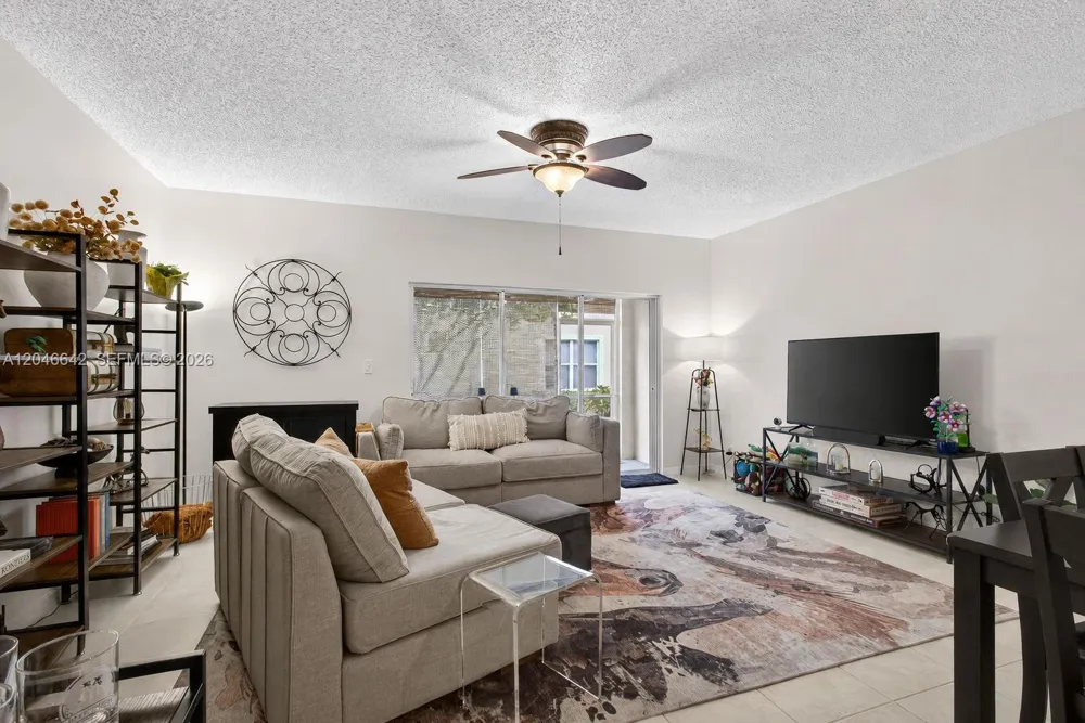 1503 New Castle Ter Wellington, FL 33414