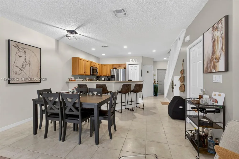 1503 New Castle Ter Wellington, FL 33414