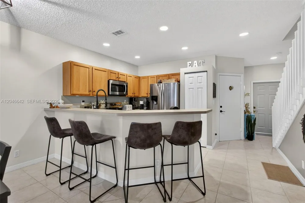 1503 New Castle Ter Wellington, FL 33414