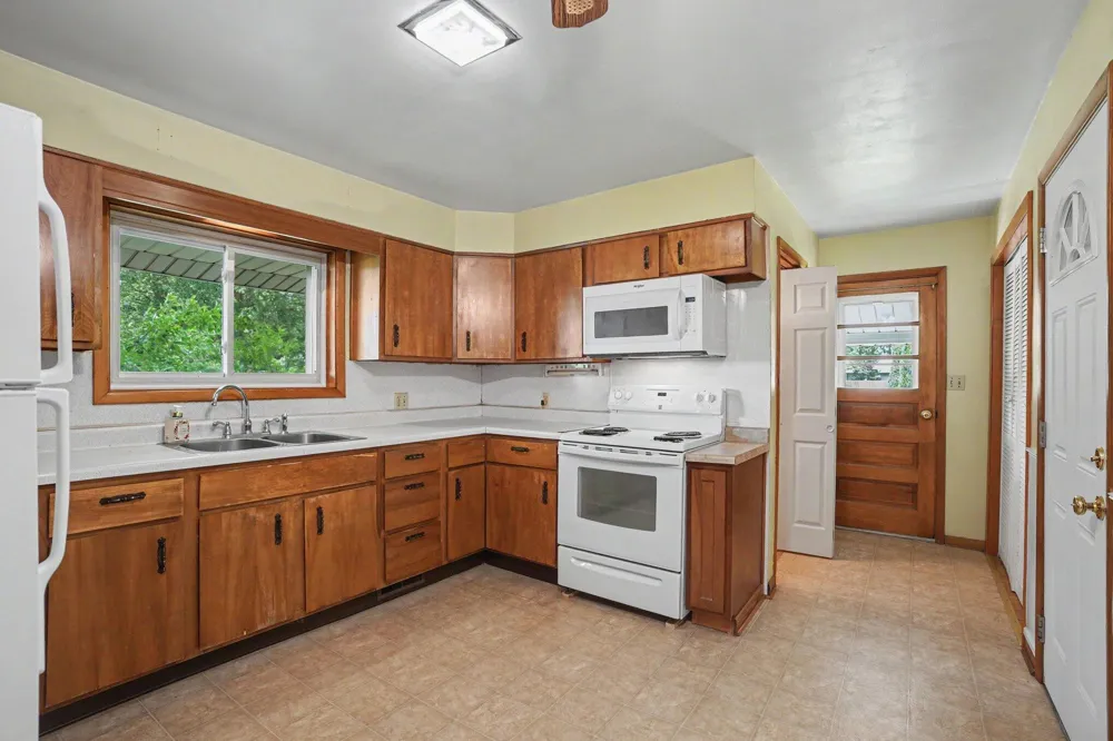 355 E Maple Street Climax, MI 49034