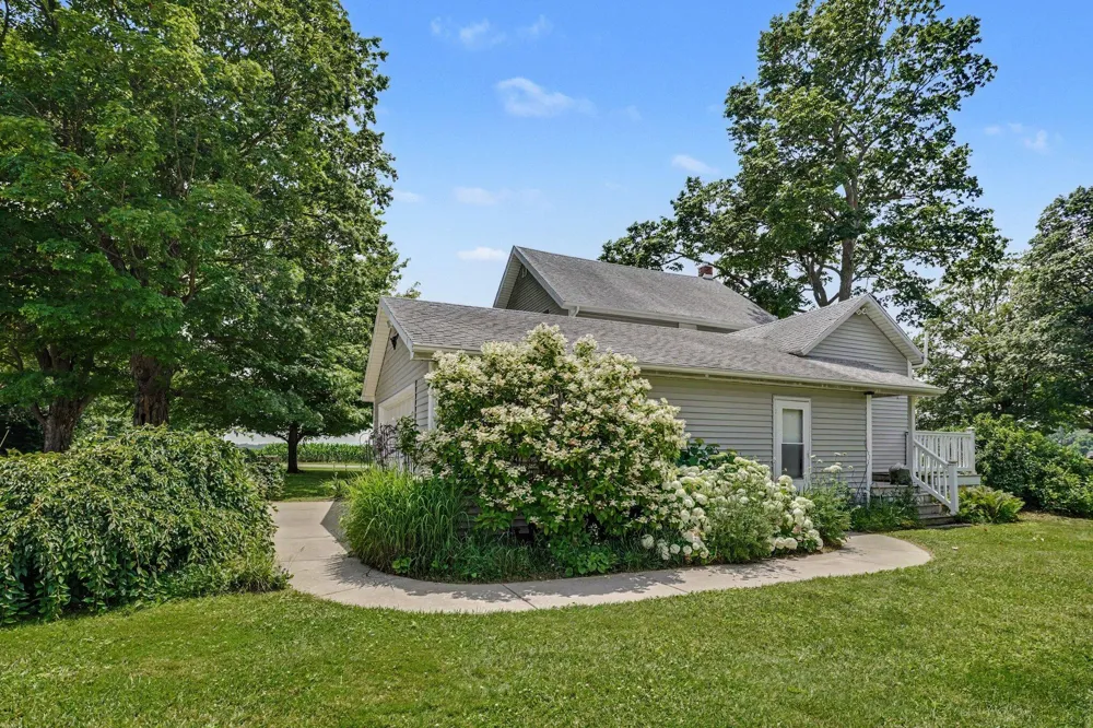 355 E Maple Street Climax, MI 49034