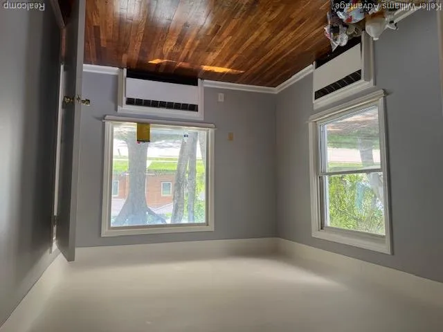 23037 Rausch Avenue Eastpointe City, MI 48021
