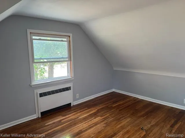 23037 Rausch Avenue Eastpointe City, MI 48021