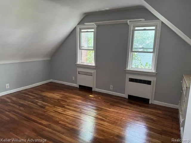 23037 Rausch Avenue Eastpointe City, MI 48021