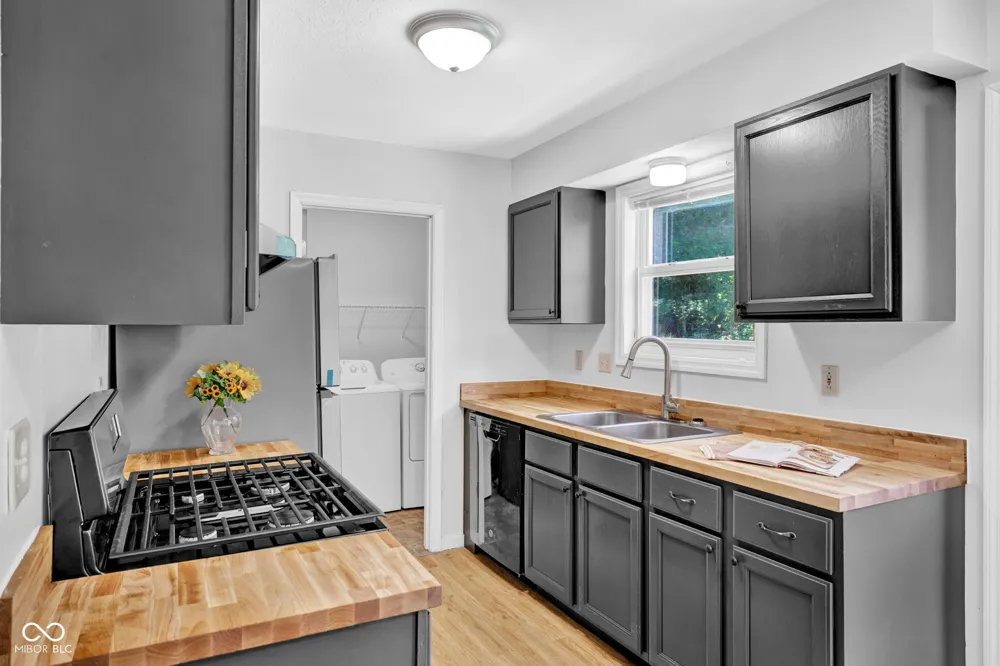 5911 S Charlie Bloomington, IN 47403