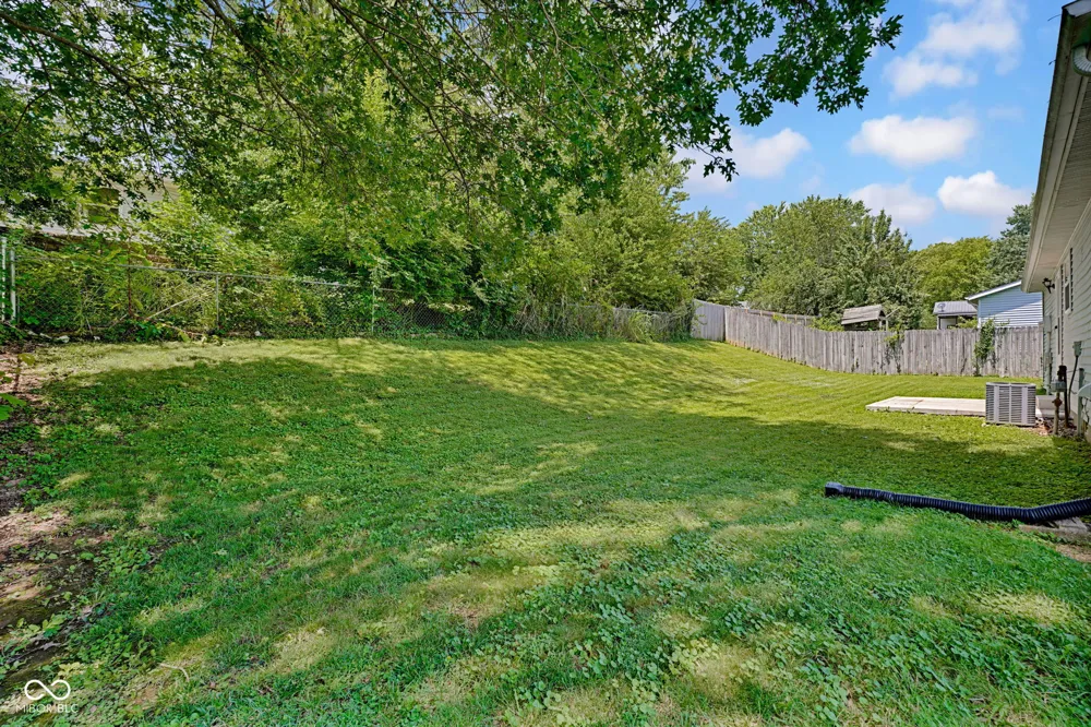 5911 S Charlie Bloomington, IN 47403