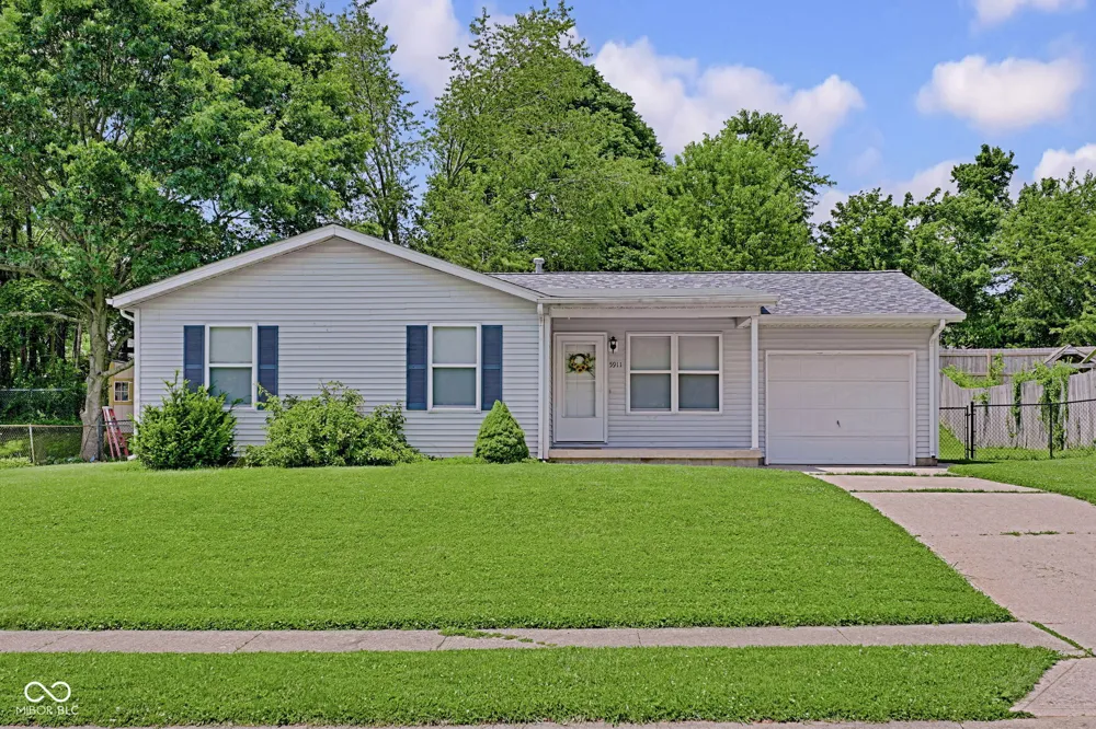 5911 S Charlie Bloomington, IN 47403