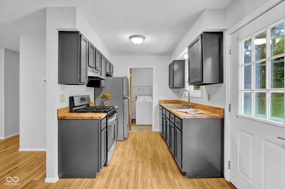 5911 S Charlie Bloomington, IN 47403