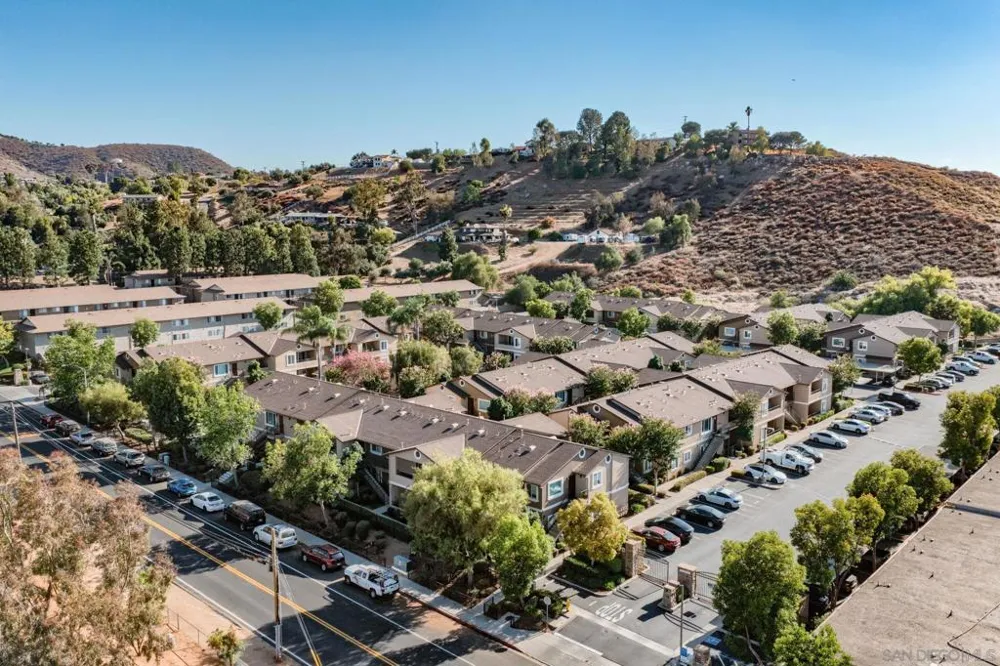 9728 Marilla #615 Lakeside, CA 92040