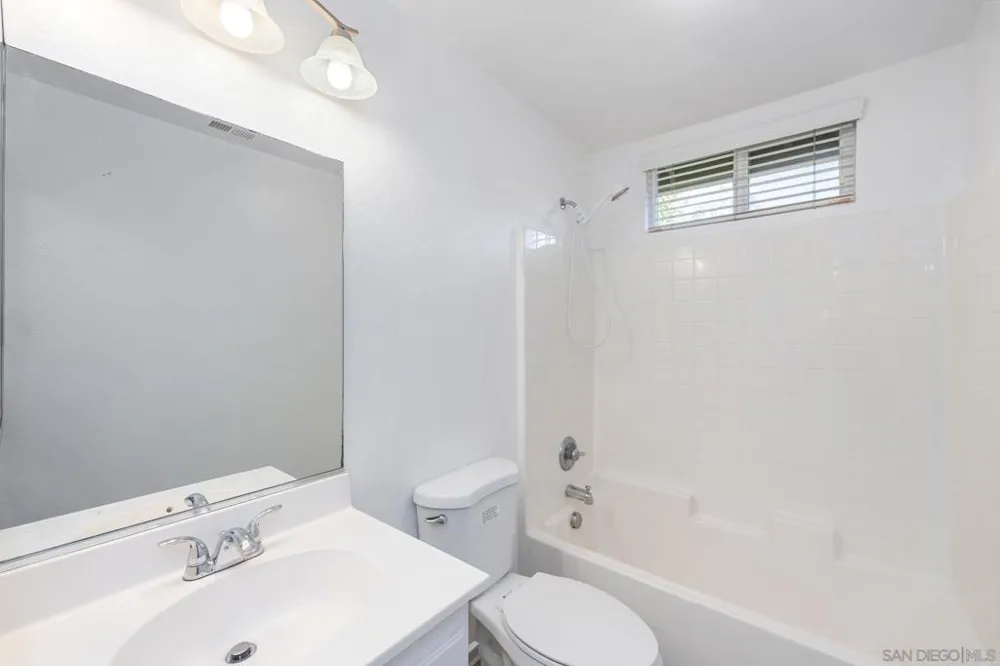 9728 Marilla #615 Lakeside, CA 92040