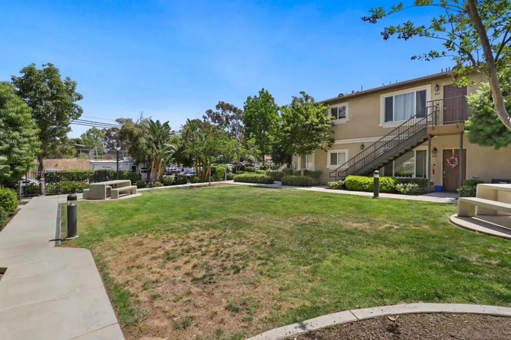 9728 Marilla #615 Lakeside, CA 92040