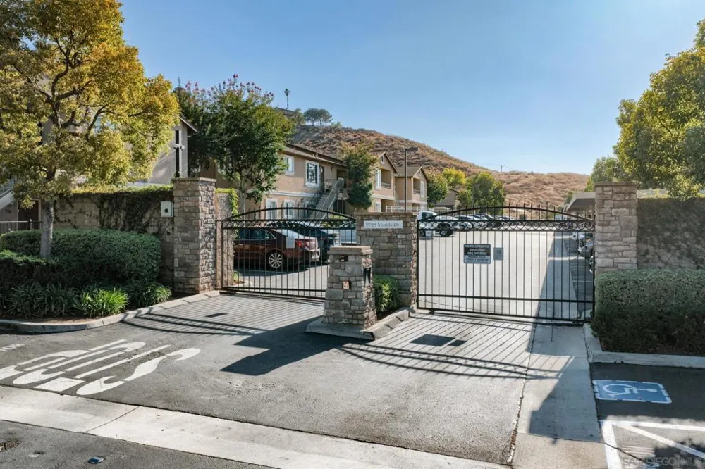 9728 Marilla #615 Lakeside, CA 92040