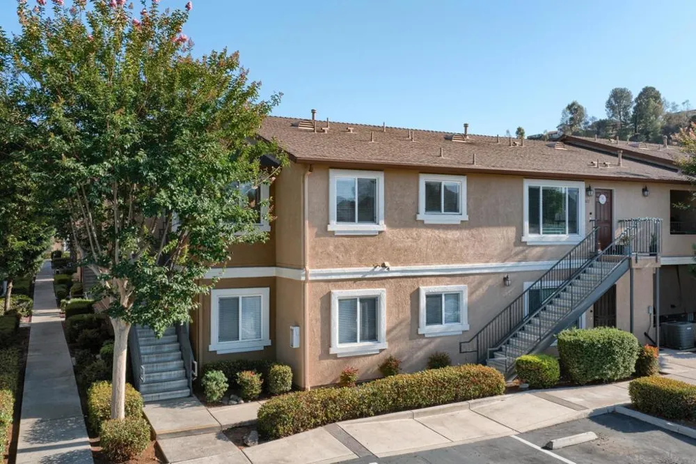 9728 Marilla #615 Lakeside, CA 92040
