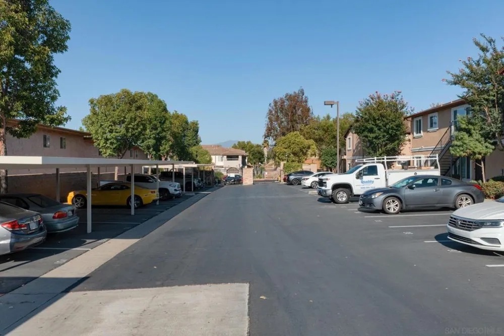 9728 Marilla #615 Lakeside, CA 92040