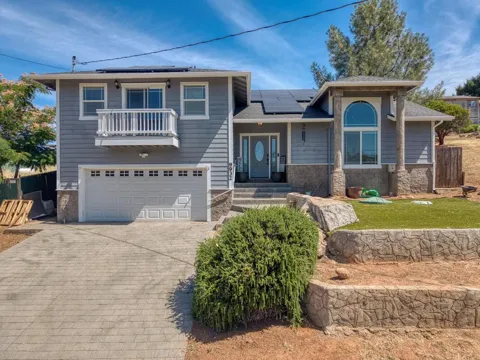 9932 Fairway Drive