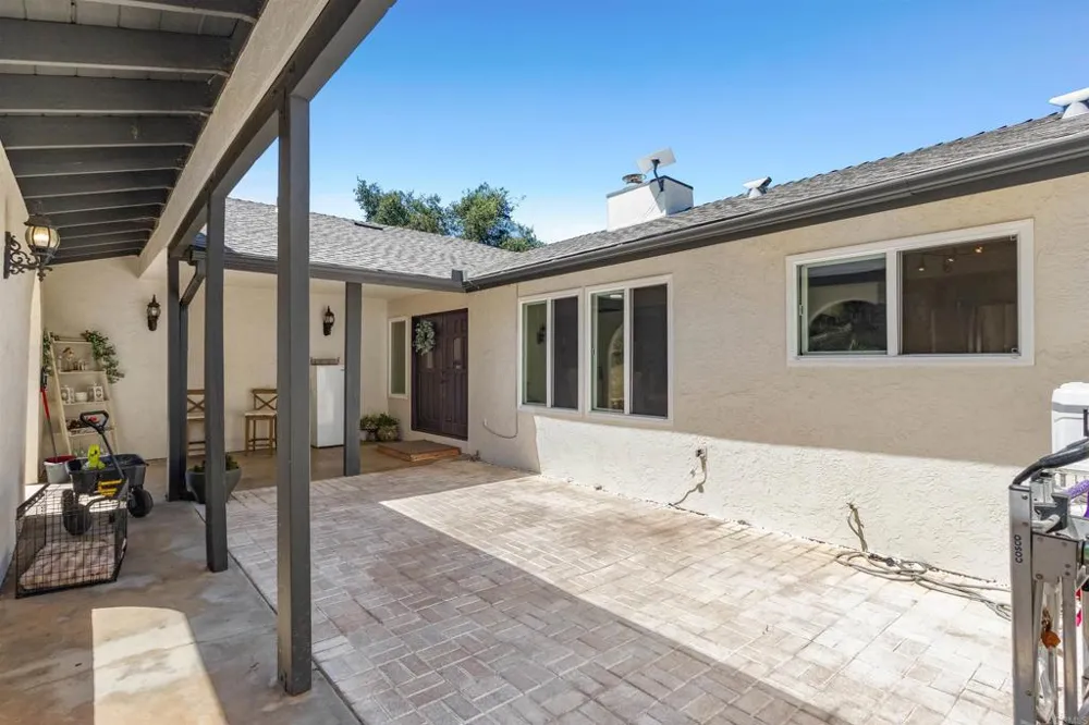 3340 Skytrail Ranch Road Jamul, CA 91935