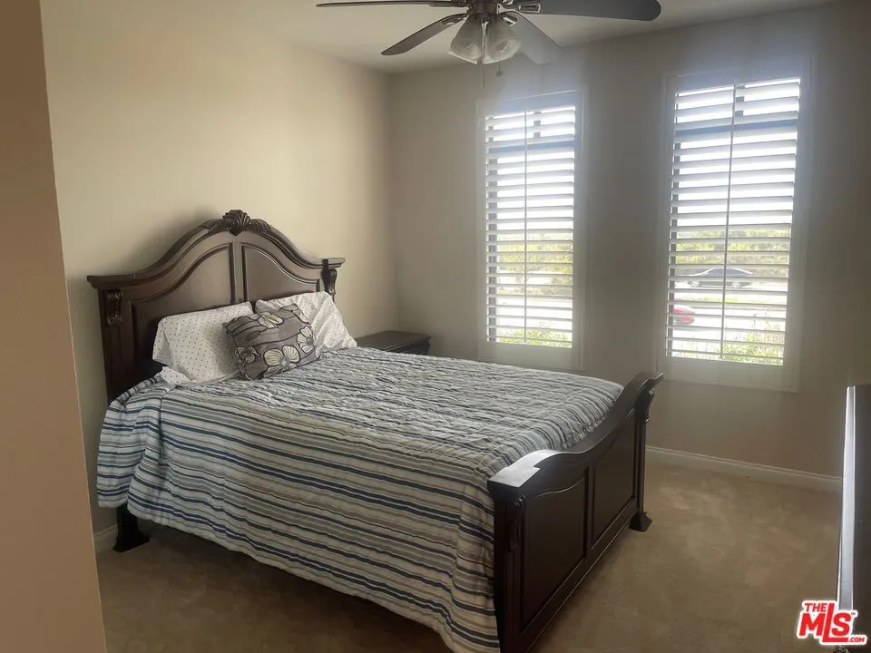 5625 Crescent Parkway #106 Playa Vista, CA 90094