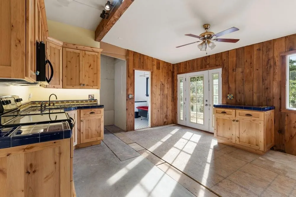 10188 Lake Boulevard Felton, CA 95018