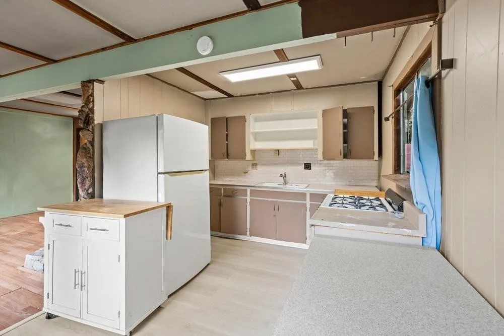 10188 Lake Boulevard Felton, CA 95018