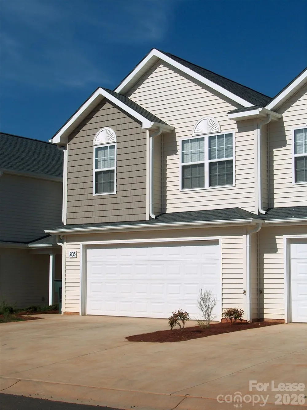 203 Clusters Circle Mooresville, NC 28117
