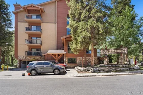 720 Columbine Road #104