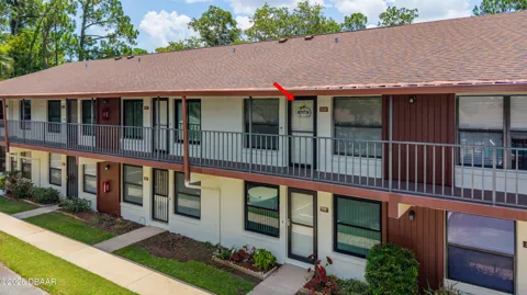 112 Lacosta Lane #122