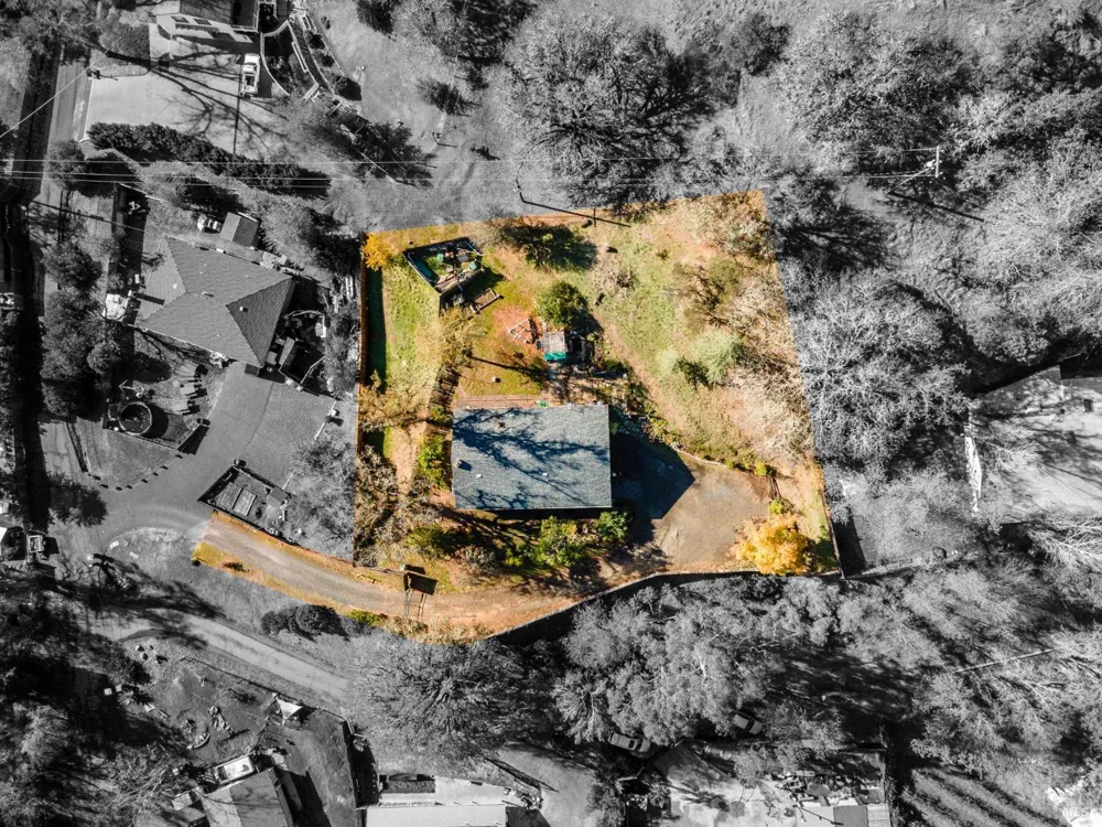 210 Bourbon Lane Ukiah, CA 95482