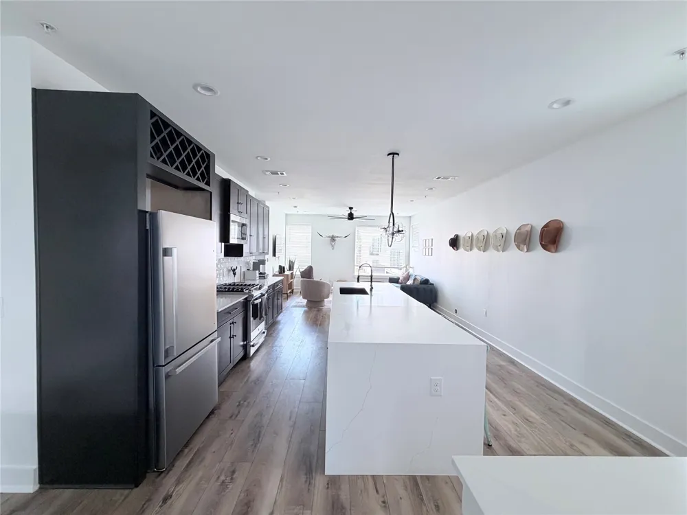 1417 Kramer Lane #24 Austin, TX 78758