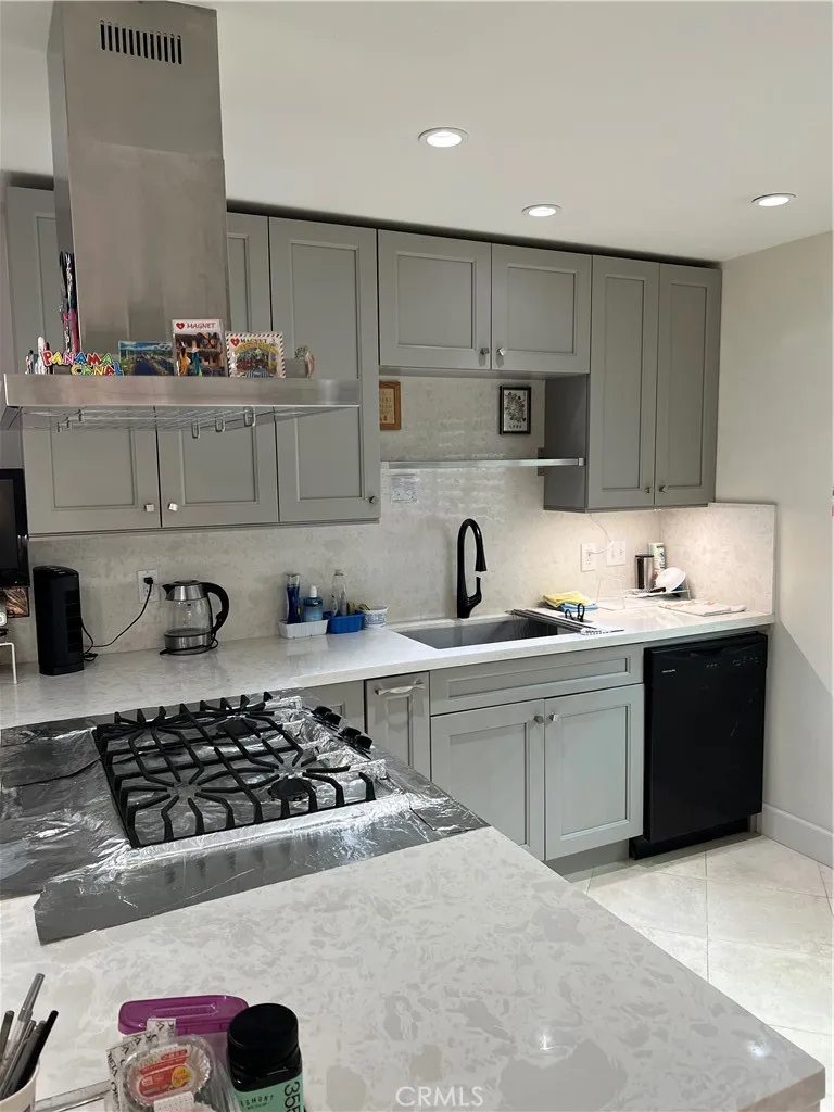 9575 Broadway #7 Temple City, CA 91780