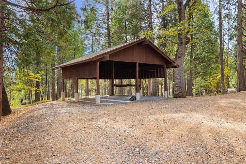 25833 Lyons Dam Road Twain Harte, CA 95383