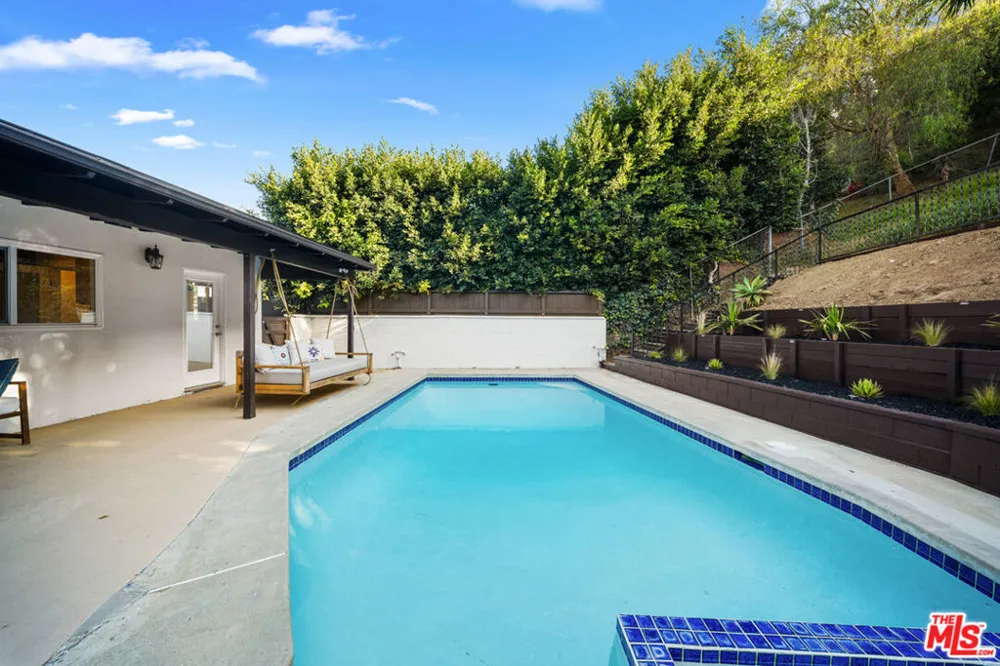 4494 Don Milagro Drive Los Angeles, CA 90008
