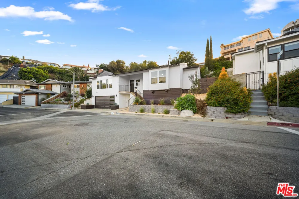 4494 Don Milagro Drive Los Angeles, CA 90008