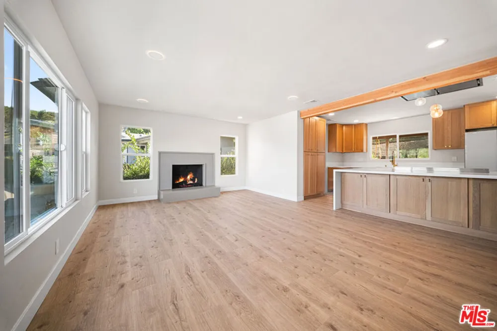 4494 Don Milagro Drive Los Angeles, CA 90008