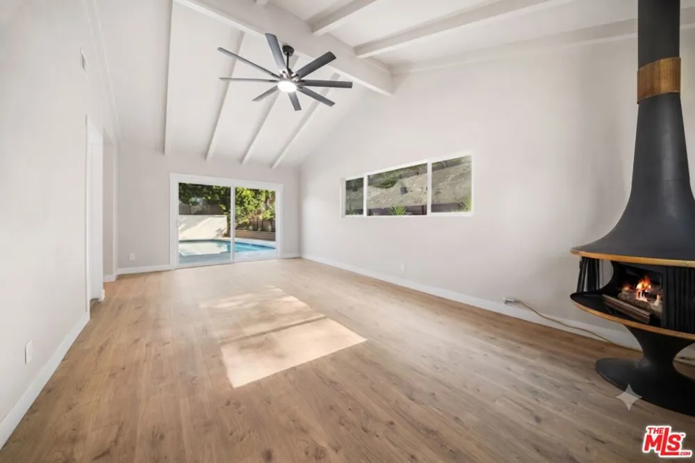 4494 Don Milagro Drive Los Angeles, CA 90008